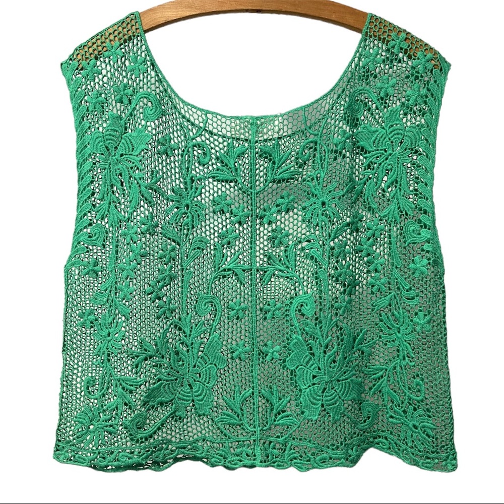 Crochet crop top
